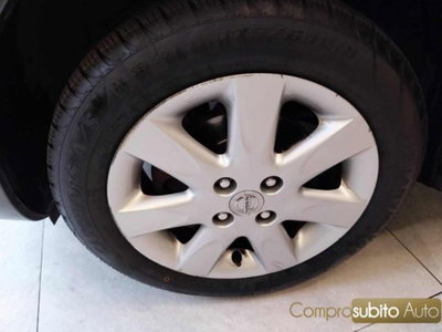 Nissan Micra 1.2 12V 5 porte Comfort Young (14)