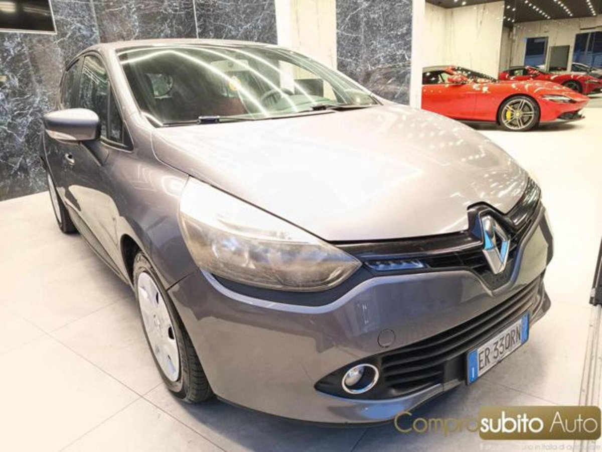 Renault Clio 1.2 75CV GPL 5 porte Live (2)