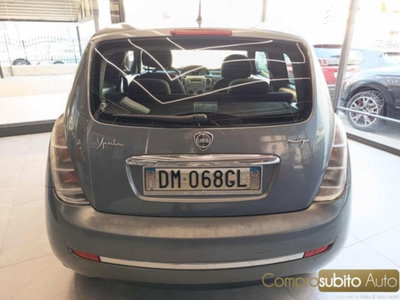 Lancia Ypsilon 1.3 MJT 75 CV Platino (7)