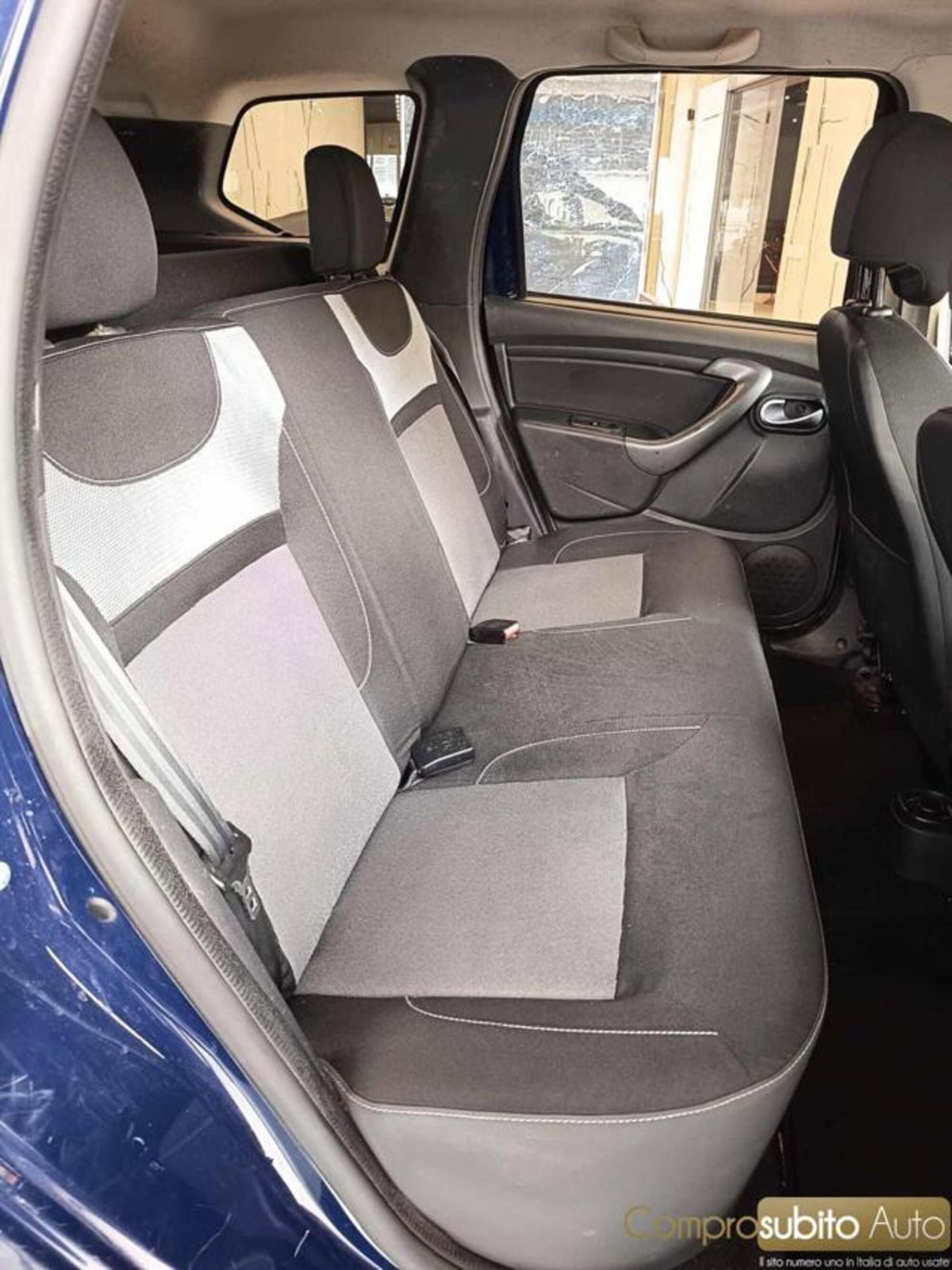 Dacia Duster 1.5 dCi 110CV 4x4 Lauréate N1 (13)