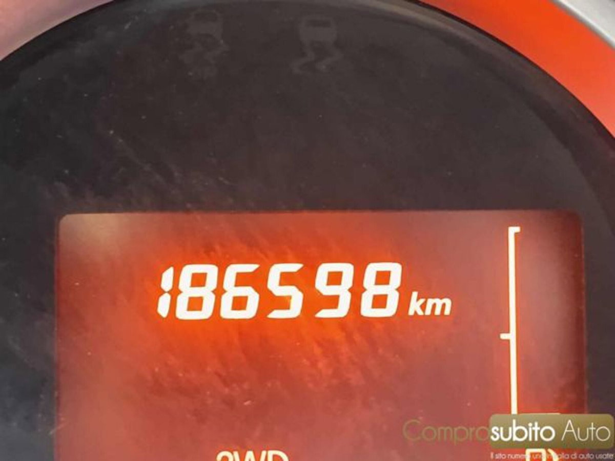 Dacia Duster 1.5 dCi 110CV 4x4 Lauréate N1 (19)