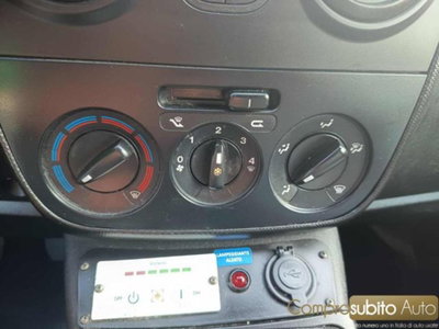 Fiat Fiorino 1.3 MJT 80CV Cargo (15)