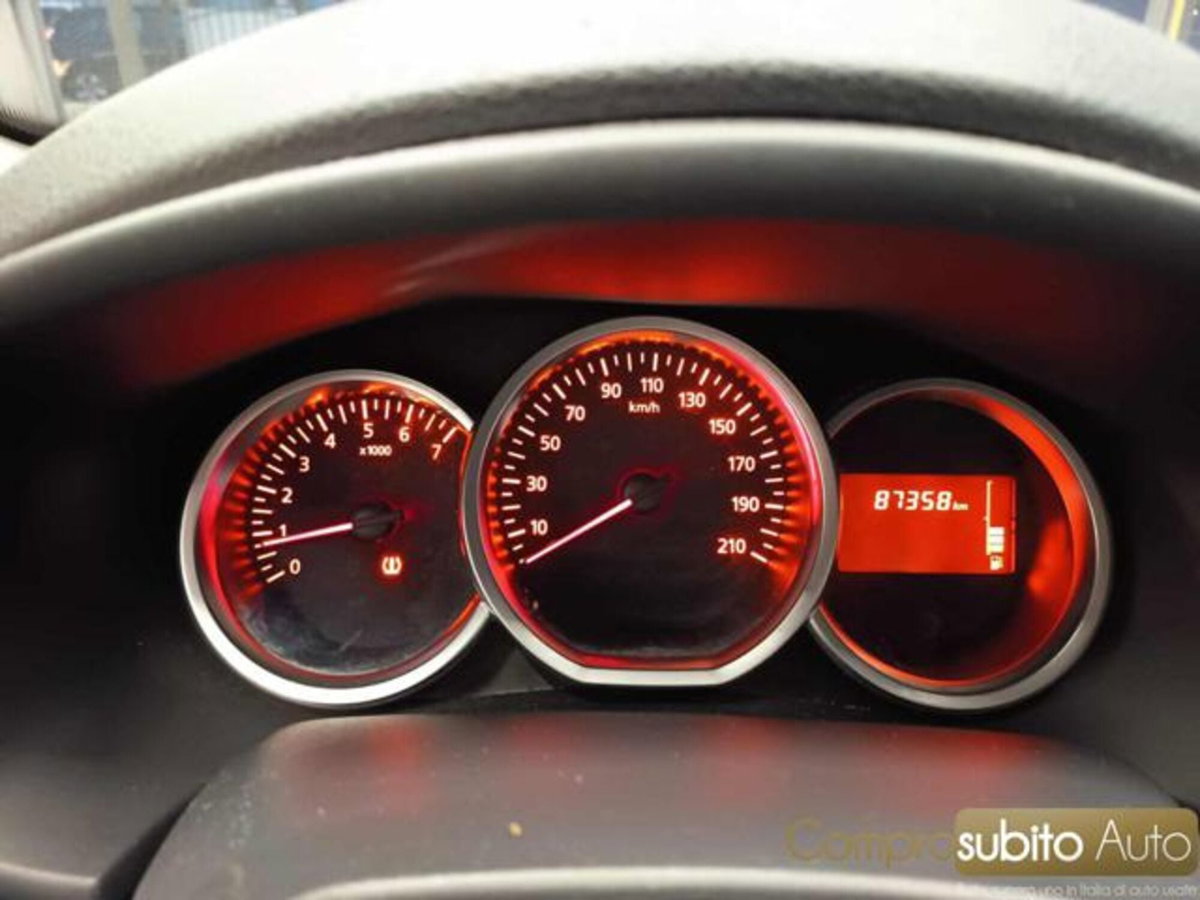 Dacia Sandero 1.5 dCi 8V 75CV Start&Stop Essential (15)
