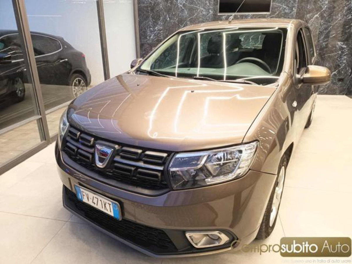 Dacia Sandero 1.5 dCi 8V 75CV Start&Stop Essential (2)