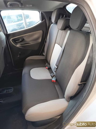 Lancia Ypsilon 1.3 MJT 16V 95 CV 5 porte S&S Silver (9)