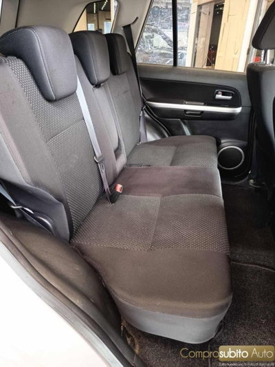 Suzuki Grand Vitara 1.9 DDiS 5 porte Offroad (20)