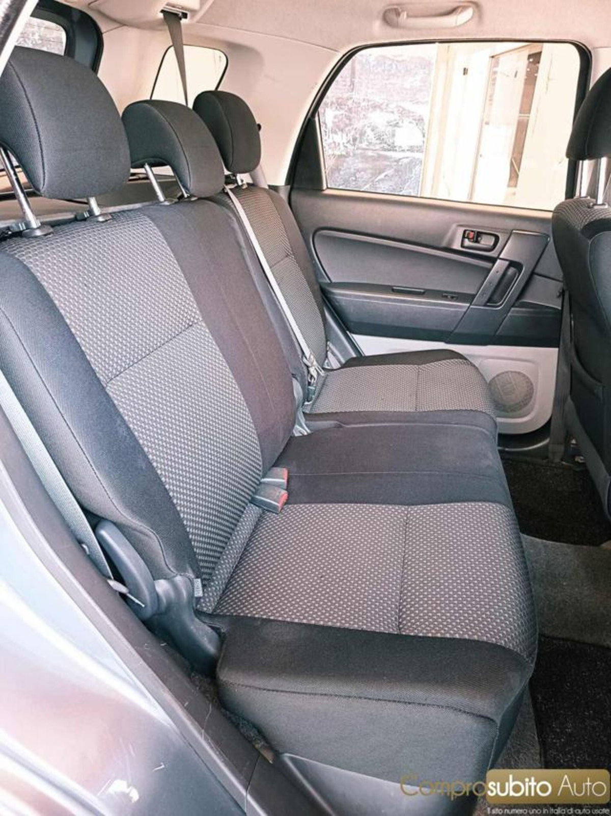 Daihatsu Terios 1.5 4WD B You Green Powered (17)