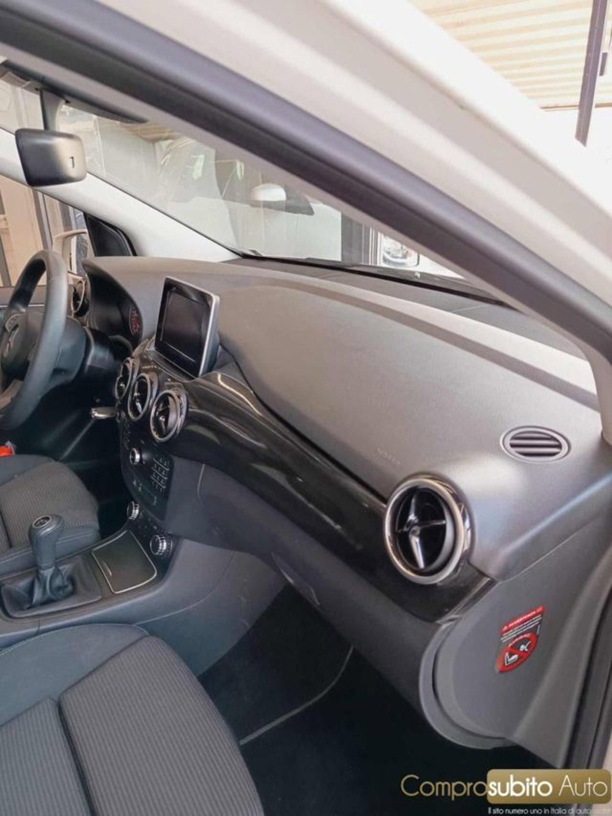 Mercedes-Benz Classe B 160 Executive (18)