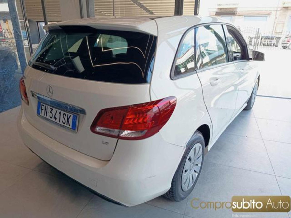 Mercedes-Benz Classe B 160 Executive (4)