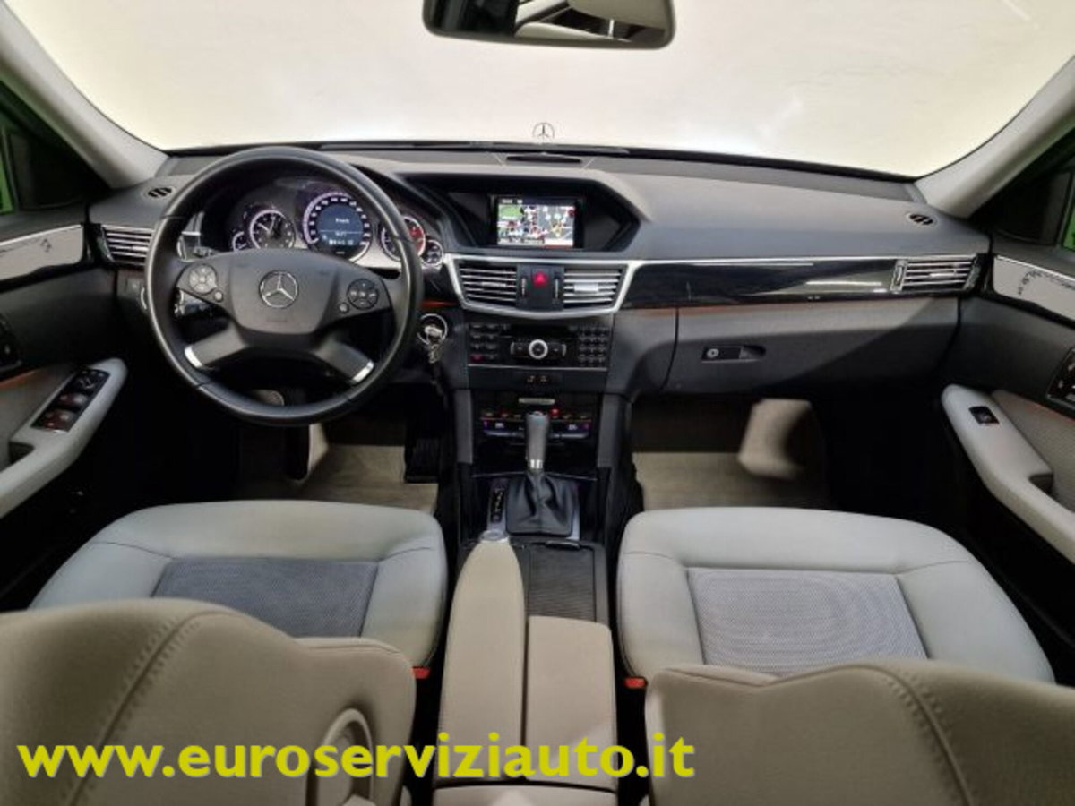 Mercedes-Benz Classe E 200 CDI BlueEFFICIENCY Avantgarde (15)