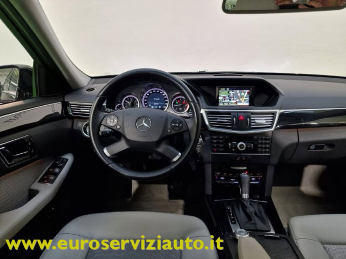 Mercedes-Benz Classe E 200 CDI BlueEFFICIENCY Avantgarde (16)