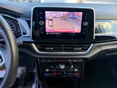 Volkswagen T-Roc 2.0 tdi R-Line 4motion 150cv dsg (19)