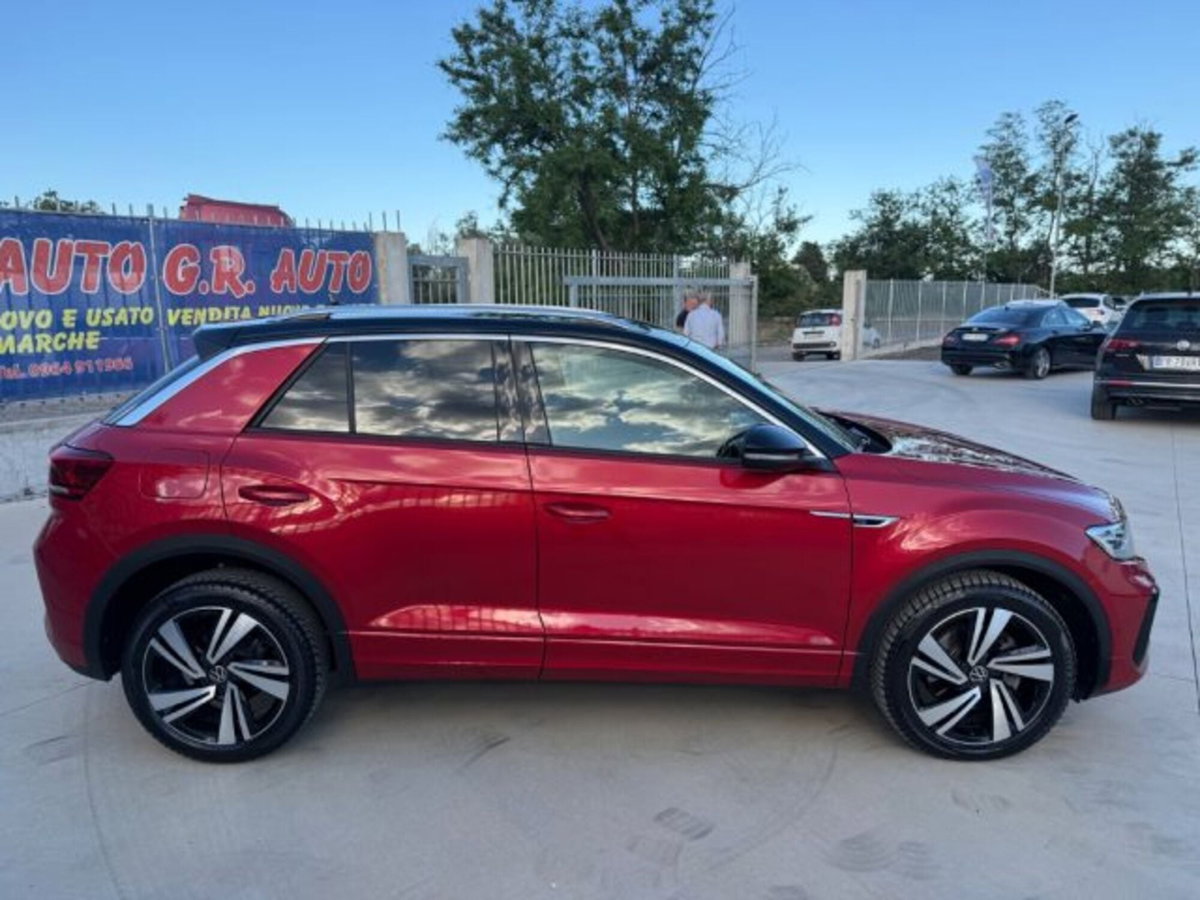 Volkswagen T-Roc 2.0 tdi R-Line 4motion 150cv dsg (8)