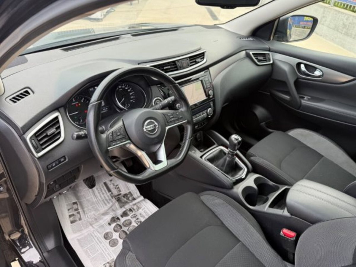Nissan Qashqai 1.5 dCi 115 CV N-Connecta (17)