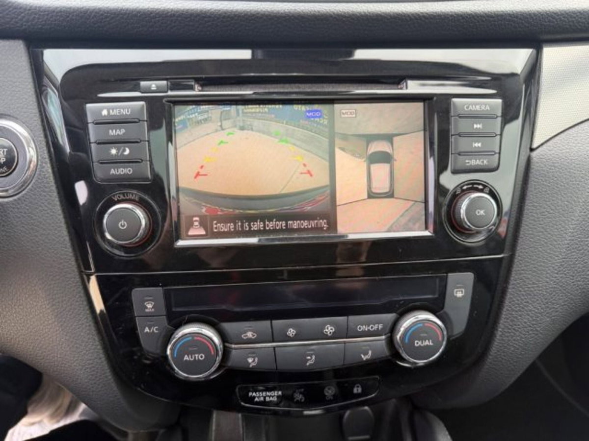 Nissan Qashqai 1.5 dCi 115 CV N-Connecta (20)