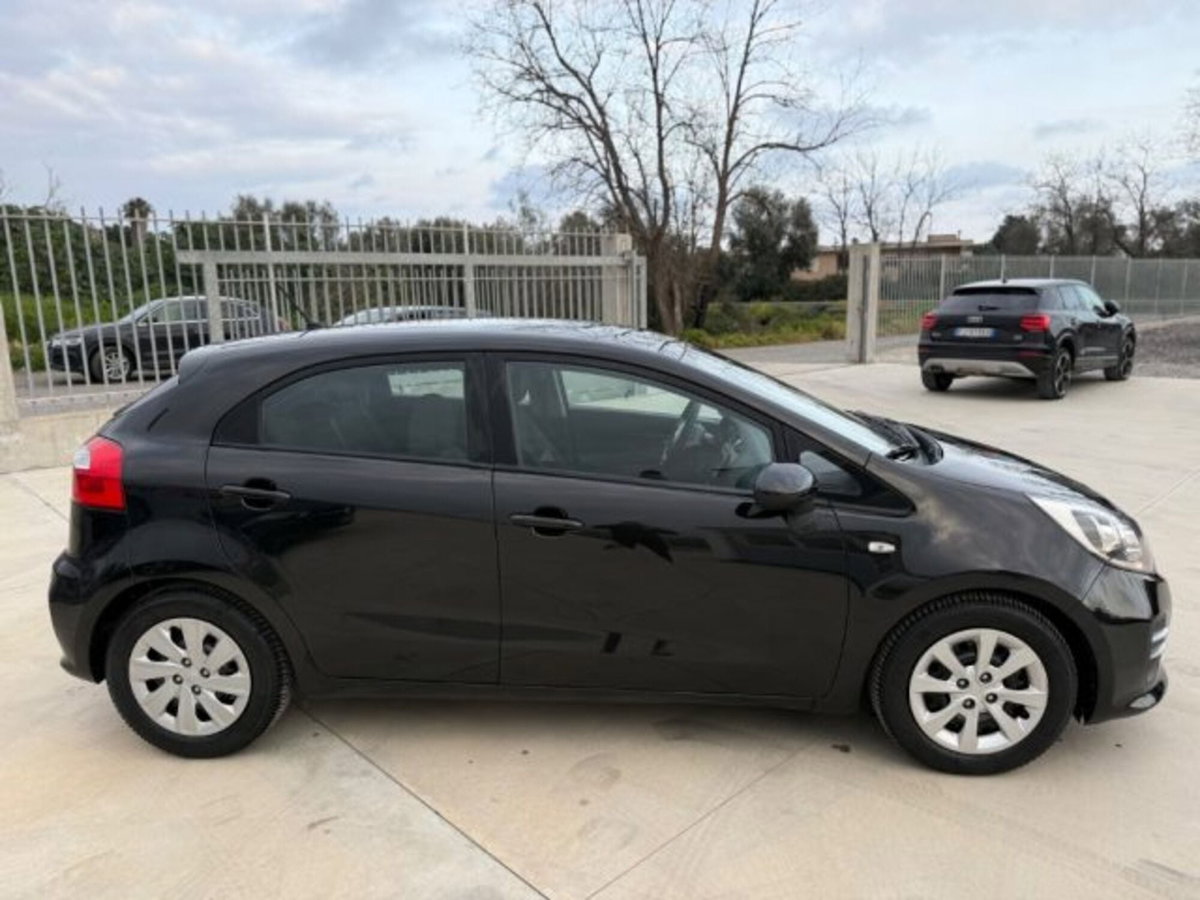 Kia Rio 1.2 CVVT 5p. ECO GPL Active (5)