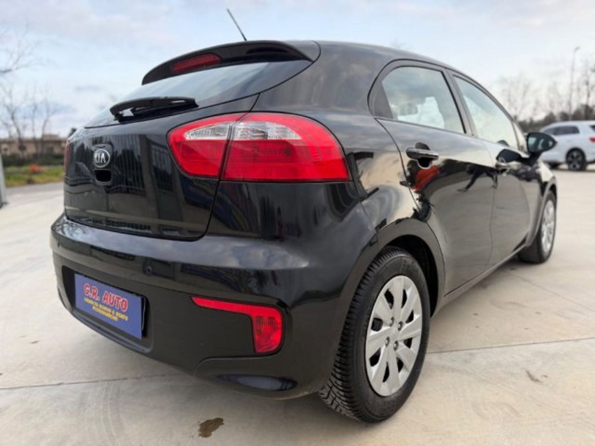 Kia Rio 1.2 CVVT 5p. ECO GPL Active (9)