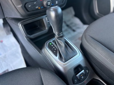 Jeep Renegade 1.6 Mjt 120 CV Longitude (18)
