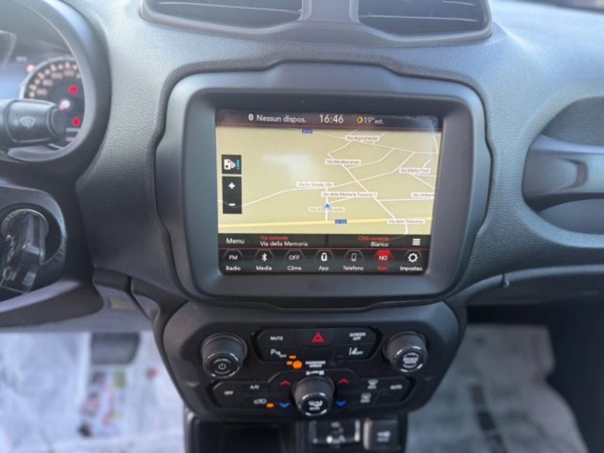Jeep Renegade 1.6 Mjt 120 CV Longitude (19)