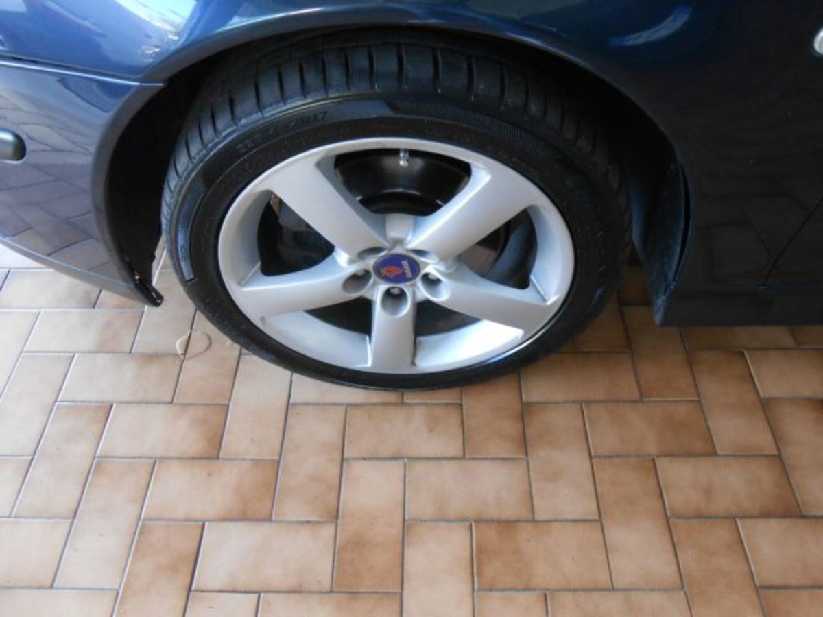 Saab 9-3 Cabrio 1.9 TiD 16V DPF Vector (17)