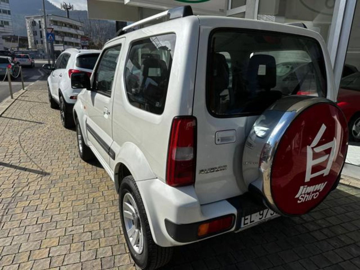 Suzuki Jimny 1.3i 16V cat 4WD JLX (3)