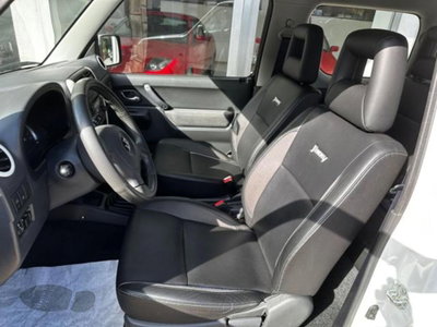Suzuki Jimny 1.3i 16V cat 4WD JLX (5)