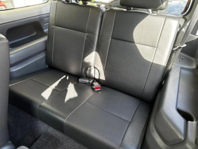 Suzuki Jimny 1.3i 16V cat 4WD JLX (6)
