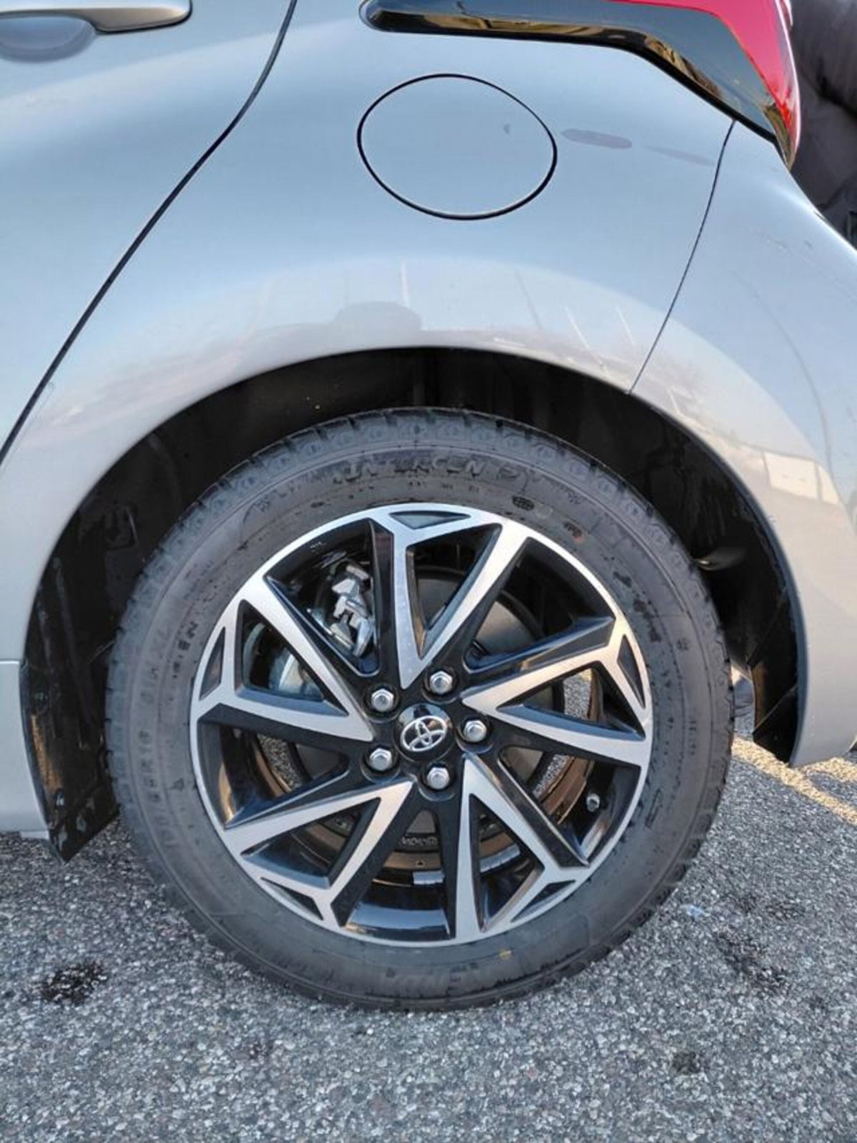 Toyota Yaris Cross 1.5 Hybrid 5p. E-CVT Lounge (11)