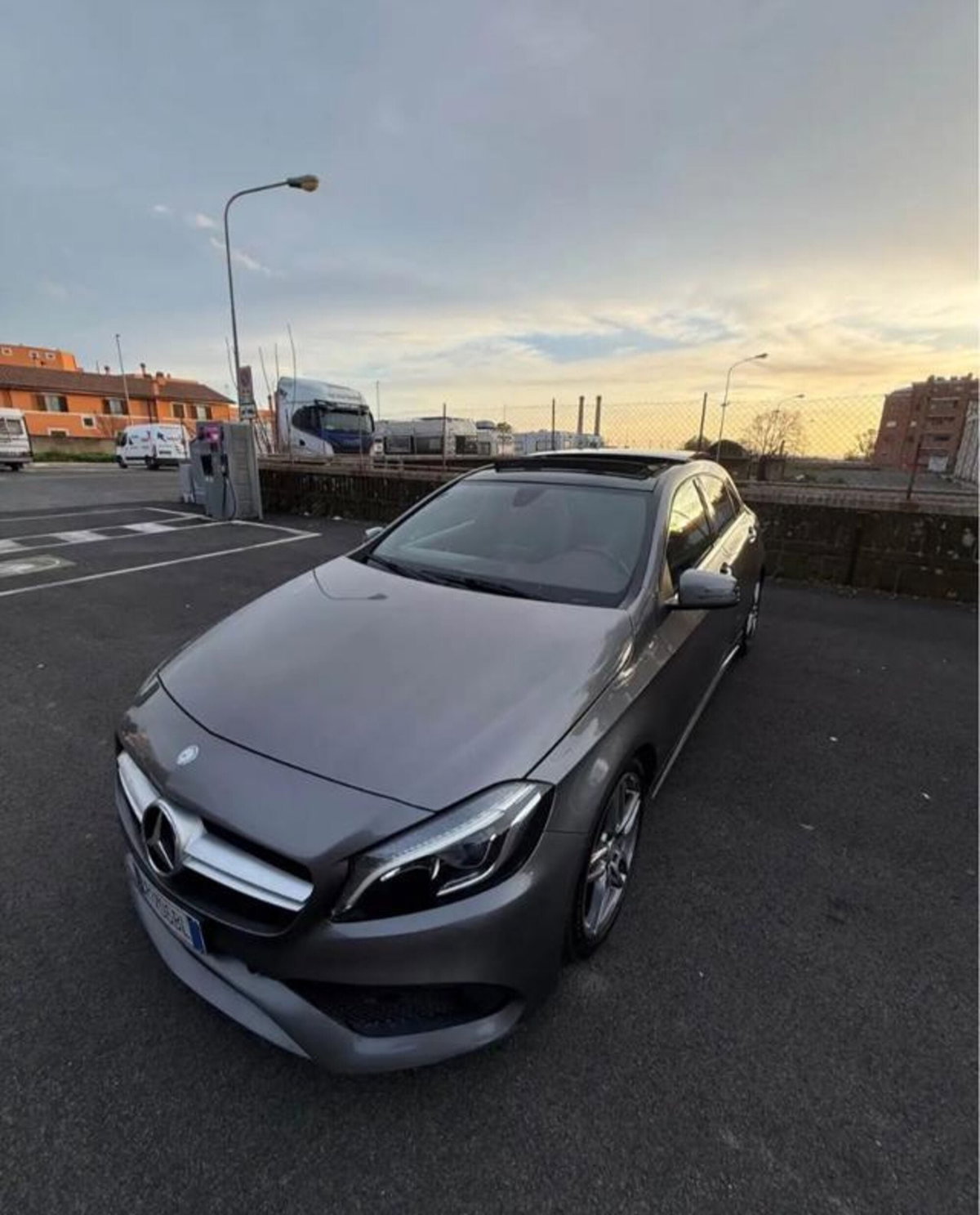 Mercedes-Benz Classe A 180 Premium (2)