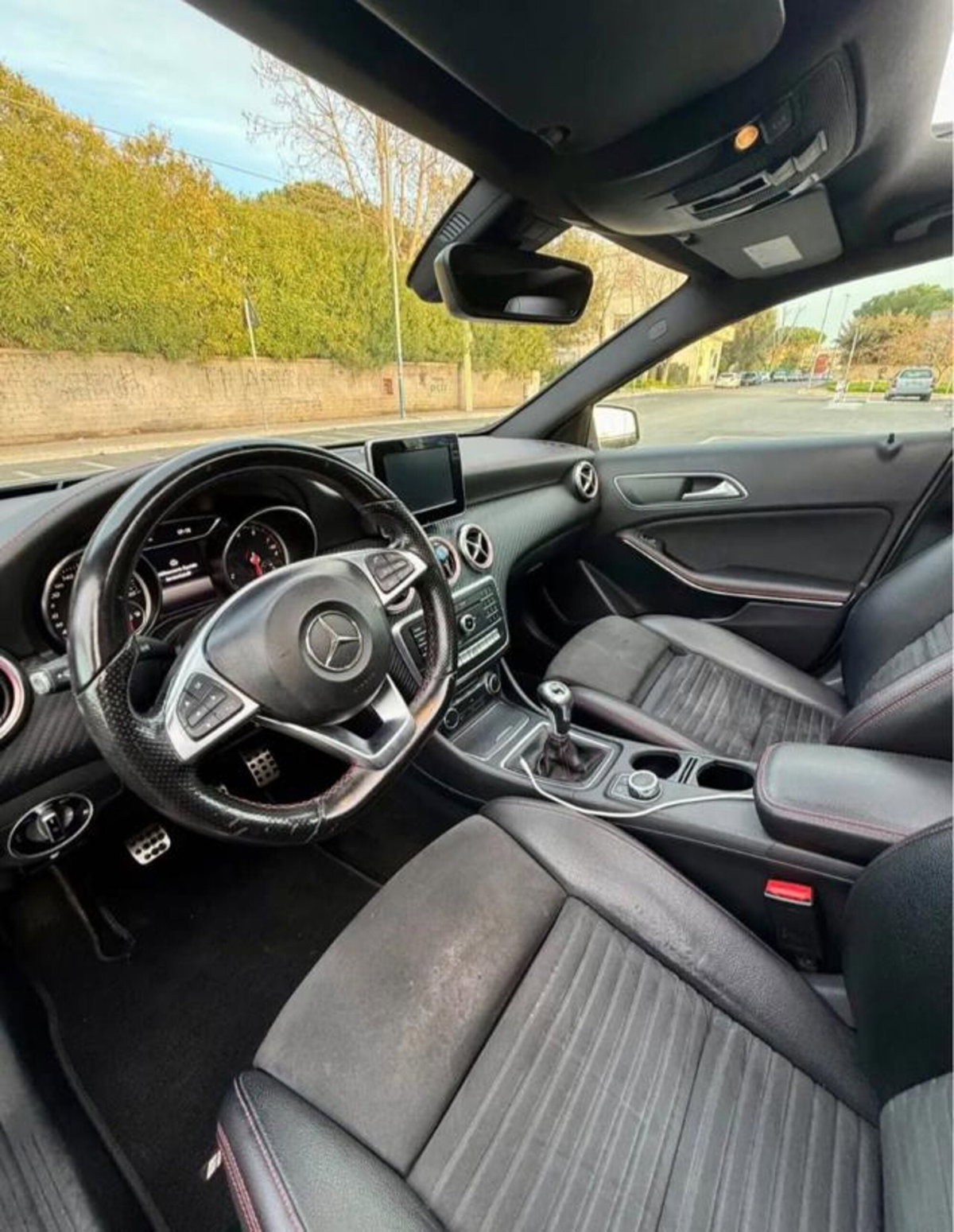Mercedes-Benz Classe A 180 Premium (5)