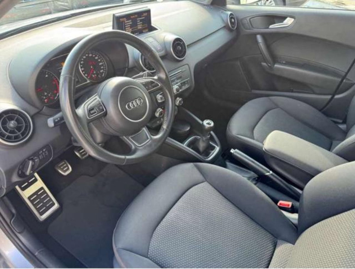 Audi A1 Sportback 1.4 TDI (8)