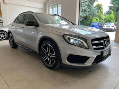 Mercedes-Benz GLA SUV 220 d Automatic 4Matic Premium (2)