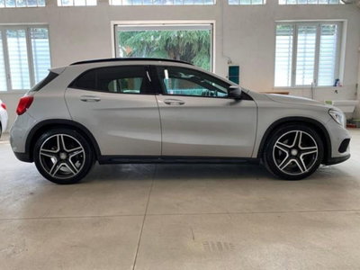 Mercedes-Benz GLA SUV 220 d Automatic 4Matic Premium (6)