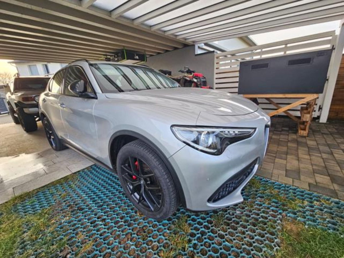 Alfa Romeo Stelvio Stelvio 2.2 Turbodiesel 210 CV AT8 Q4 Ti