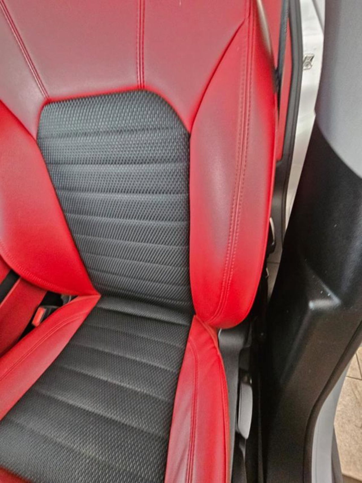 Alfa Romeo Stelvio Stelvio 2.2 Turbodiesel 210 CV AT8 Q4 Ti (12)