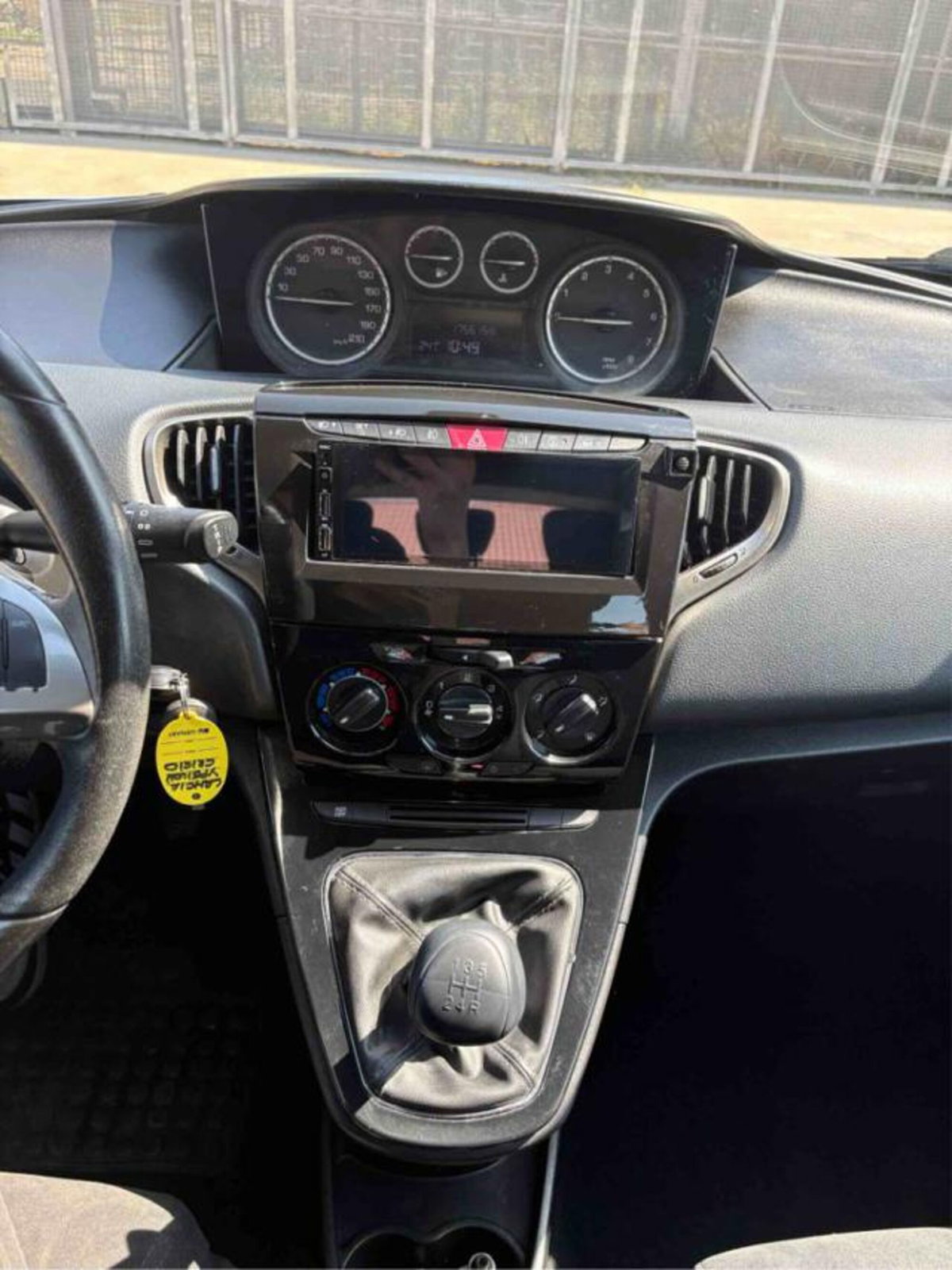 Lancia Ypsilon 1.2 69 CV 5 porte GPL Gold Plus (15)