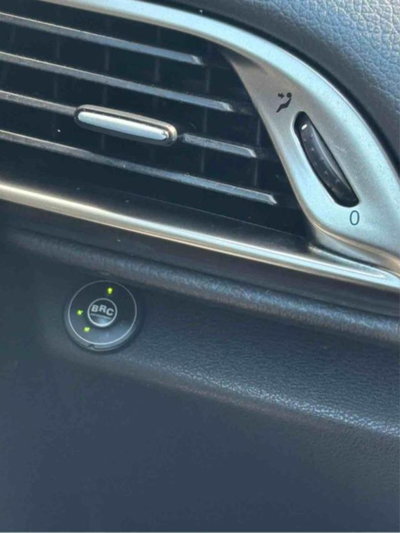 Lancia Ypsilon 1.2 69 CV 5 porte GPL Gold Plus (18)
