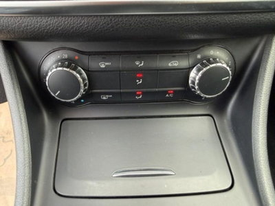 Mercedes-Benz GLA SUV 220 CDI Automatic 4Matic Sport (17)