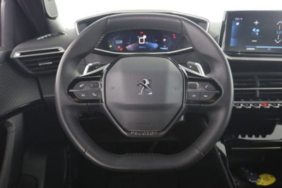 Peugeot 2008 PureTech 130 S&S EAT8 Allure Pack (5)