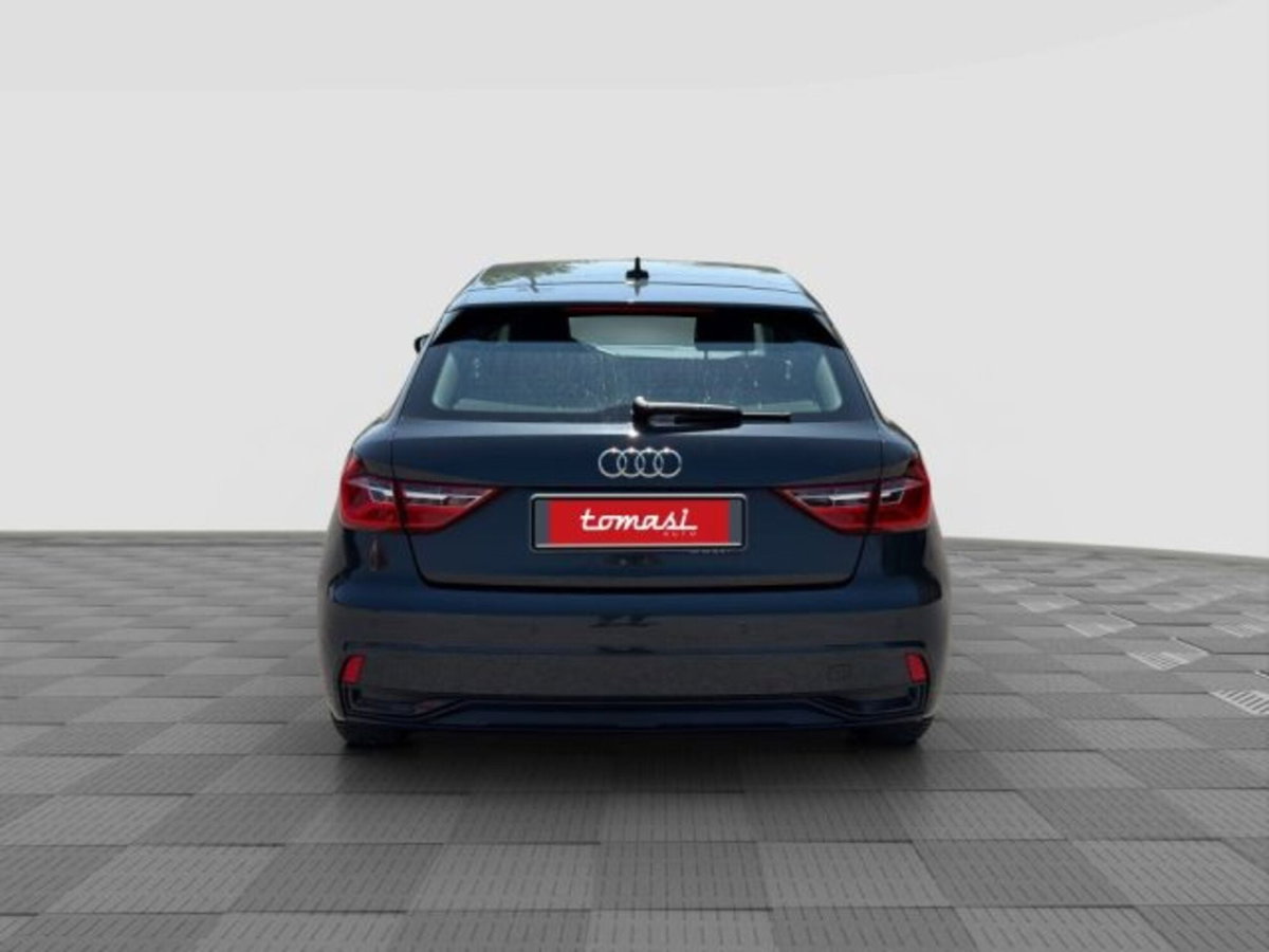 Audi A1 Sportback 25 TFSI Admired Advanced (4)