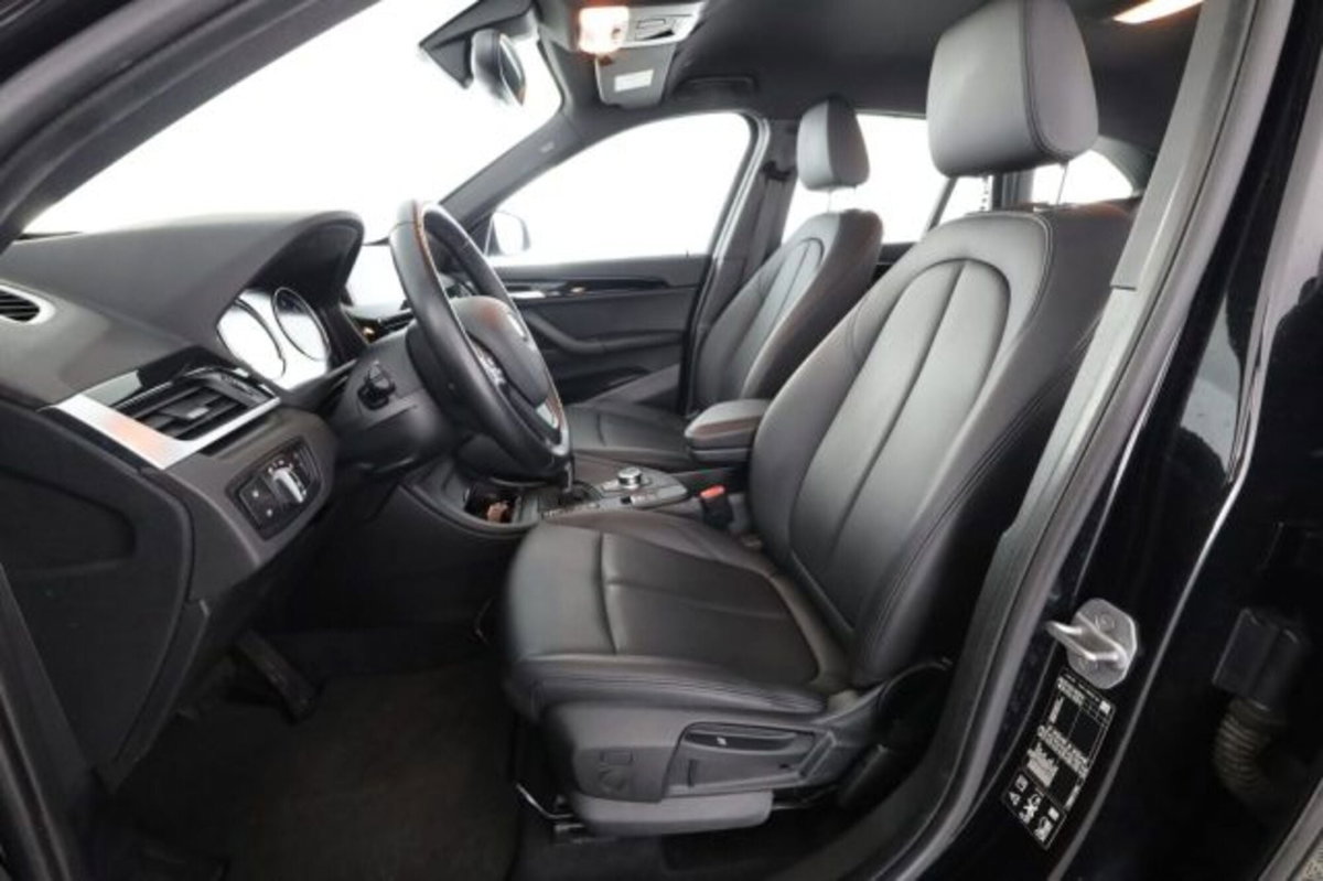 BMW X1 xDrive20d Business Advantage (2)