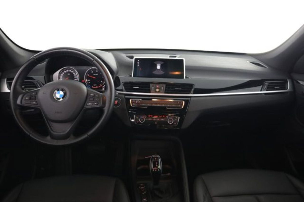 BMW X1 xDrive20d Business Advantage (4)