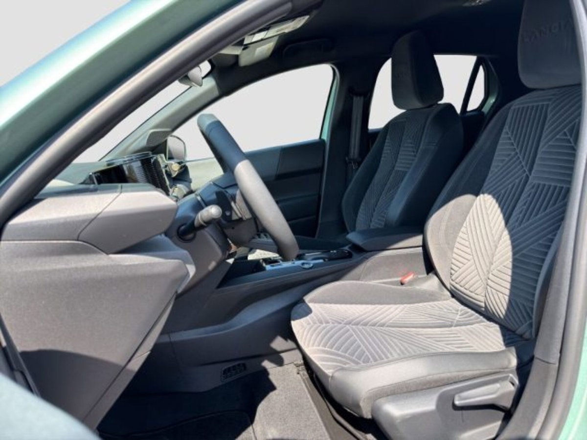 Lancia Ypsilon 1.2 LX 100cv (10)