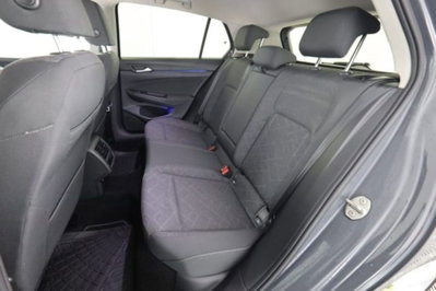Volkswagen Golf Variant 1.0 eTSI EVO DSG Life (3)