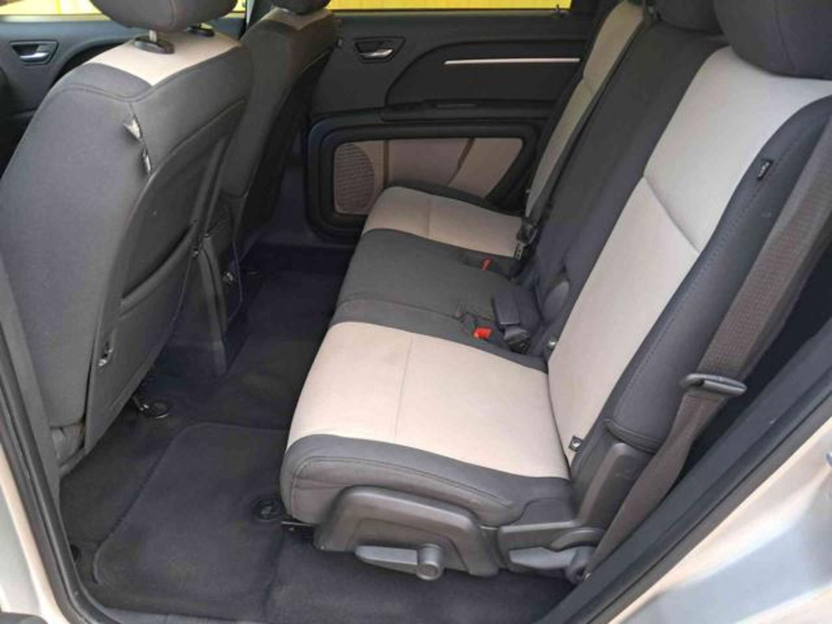 Dodge Journey 2.0 Turbodiesel aut. R/T DPF (17)