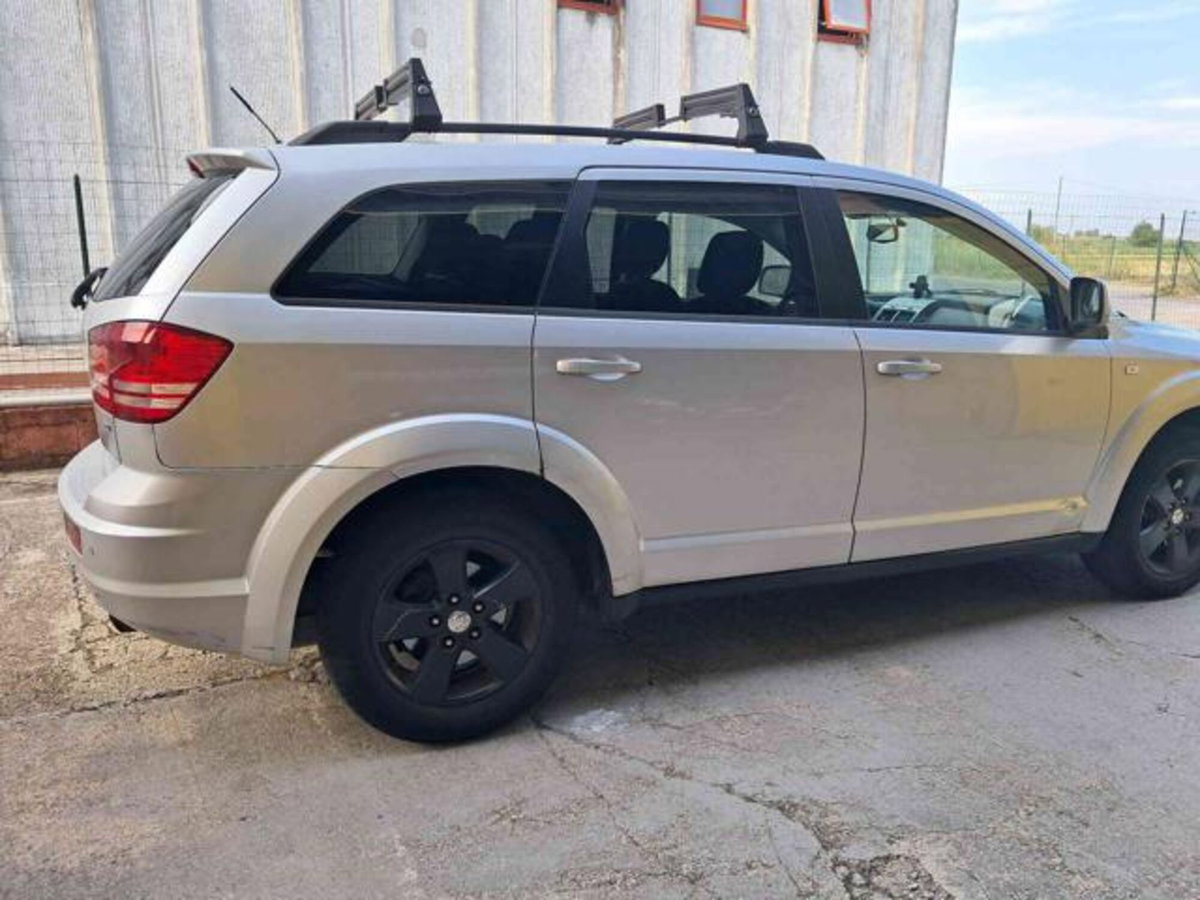 Dodge Journey 2.0 Turbodiesel aut. R/T DPF (9)