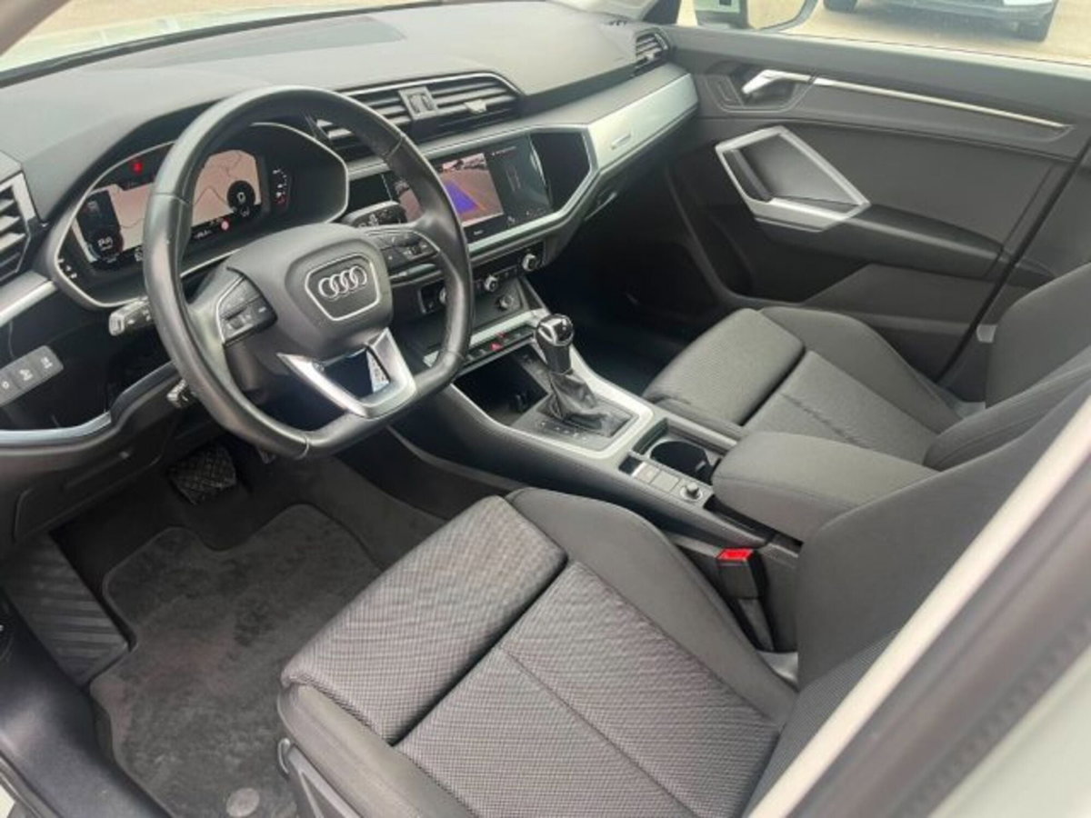 Audi Q3 Sportback 35 TDI S line edition (6)