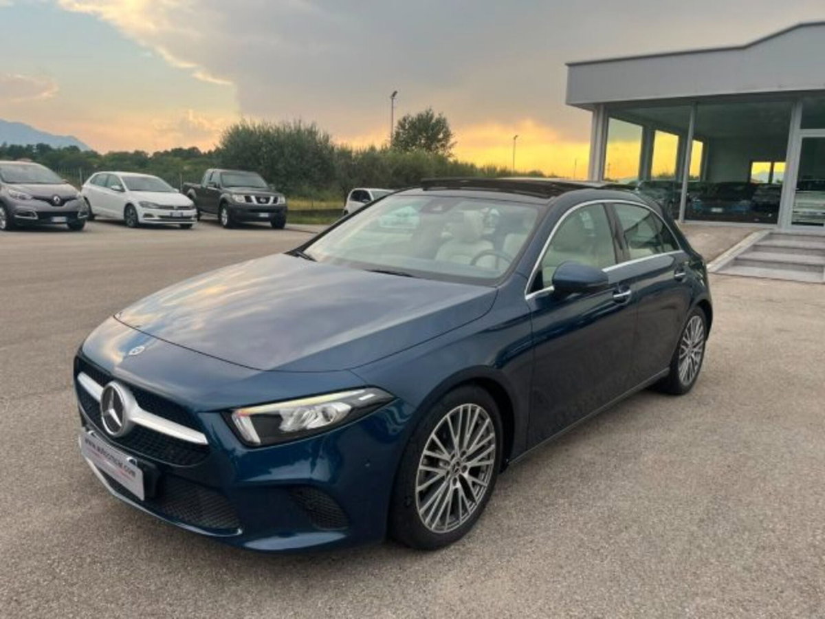 Mercedes-Benz Classe A Sedan 180 d Automatic 4p. Sport (3)