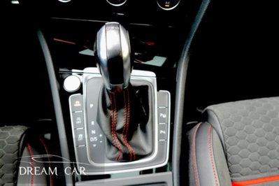 Volkswagen Golf GTI Performance 2.0 245 CV TSI DSG 5p. BMT (12)