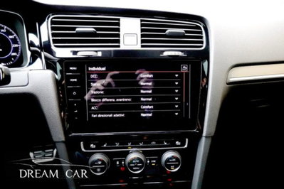 Volkswagen Golf GTI Performance 2.0 245 CV TSI DSG 5p. BMT (13)